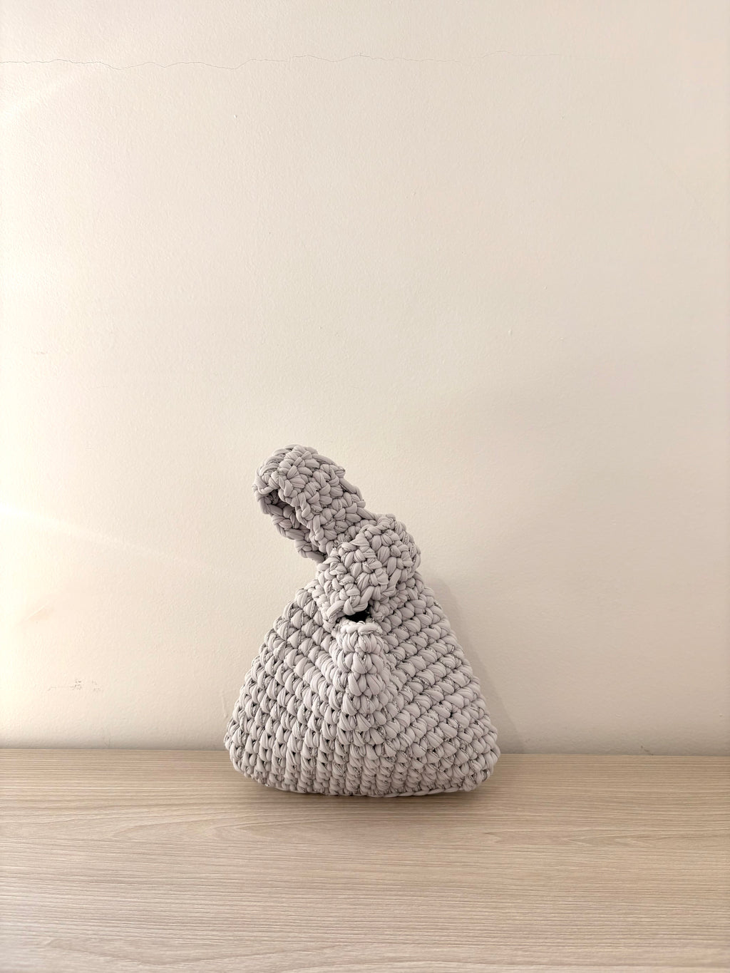 Bolso Fiji gris plata